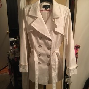 Women’s double breasted coat